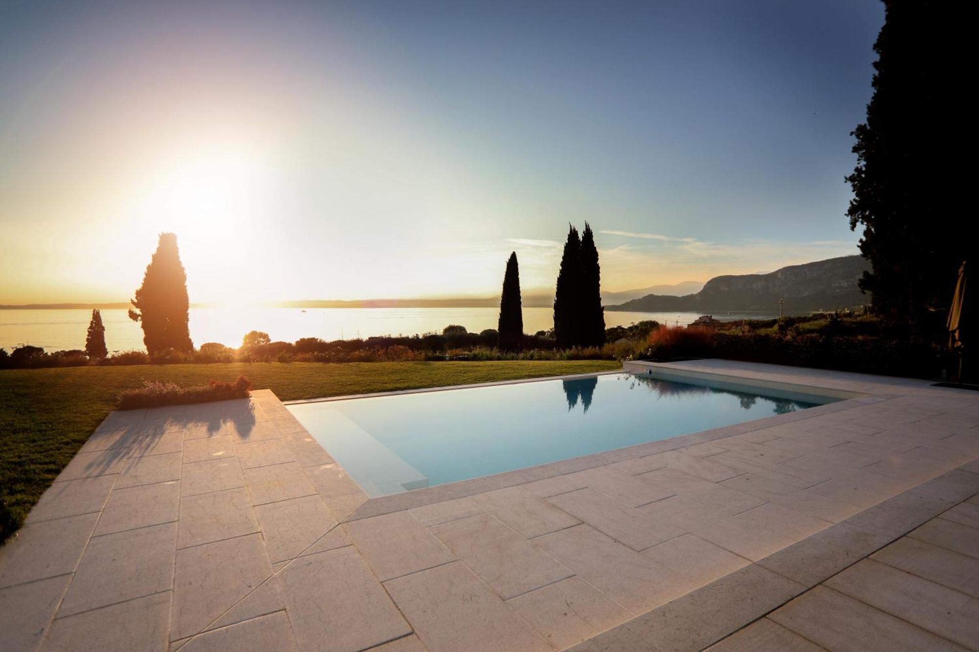 Villa F Бардолино Екстериор снимка